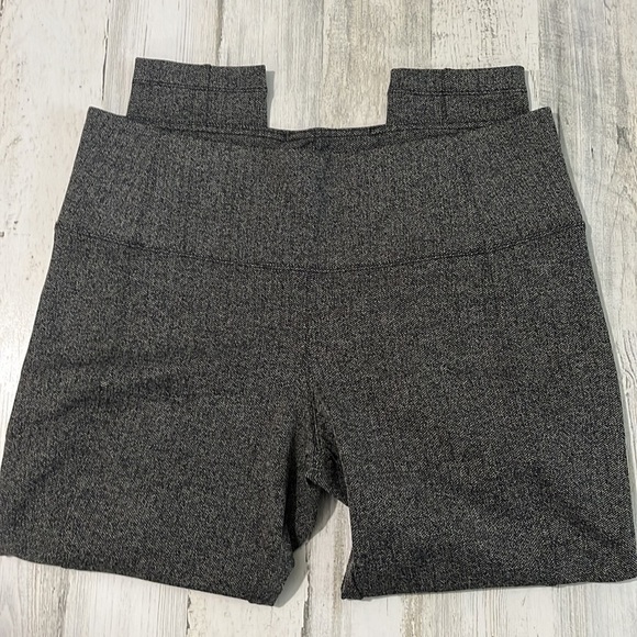 Athleta Delaney Herringbone Tight Size 1X - Picture 4 of 10